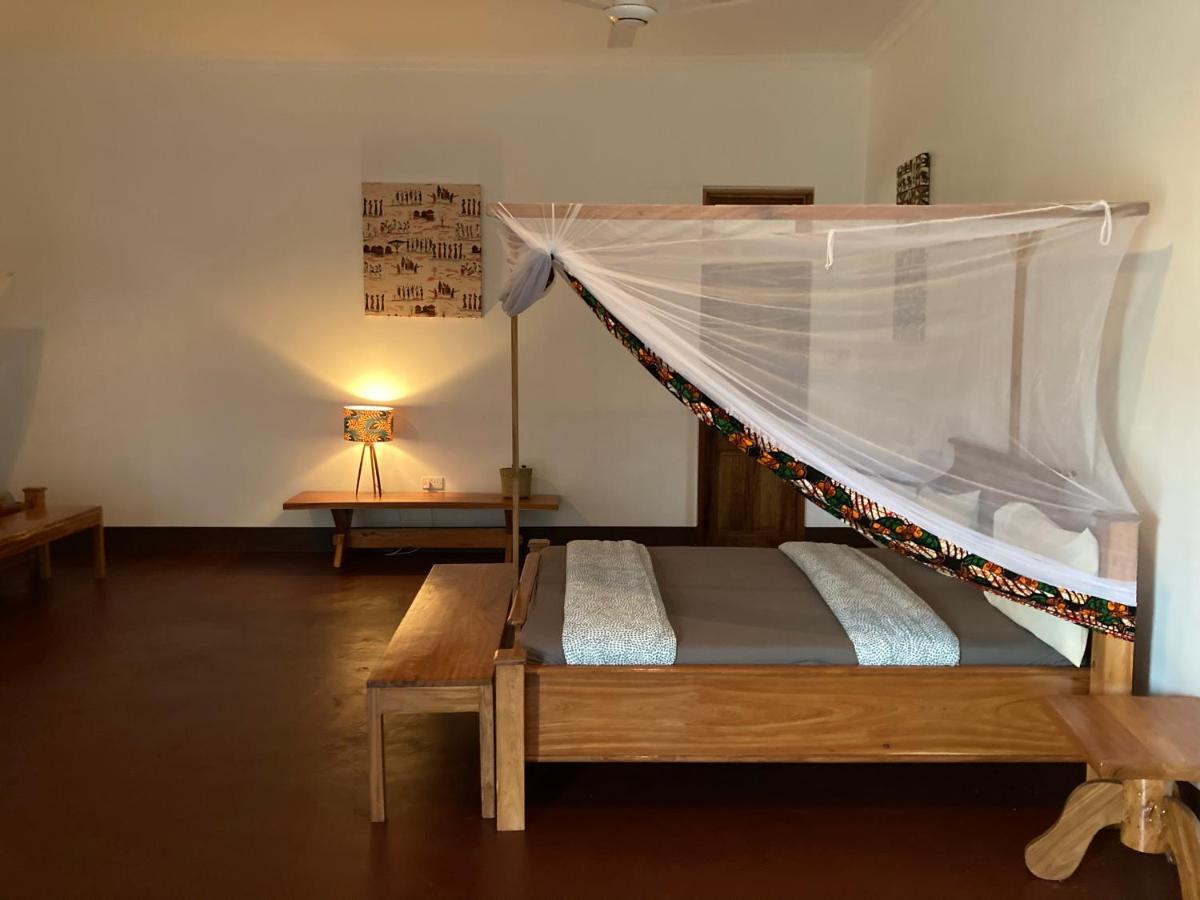 Camp Bastian Mikumi Villa Bagian luar foto